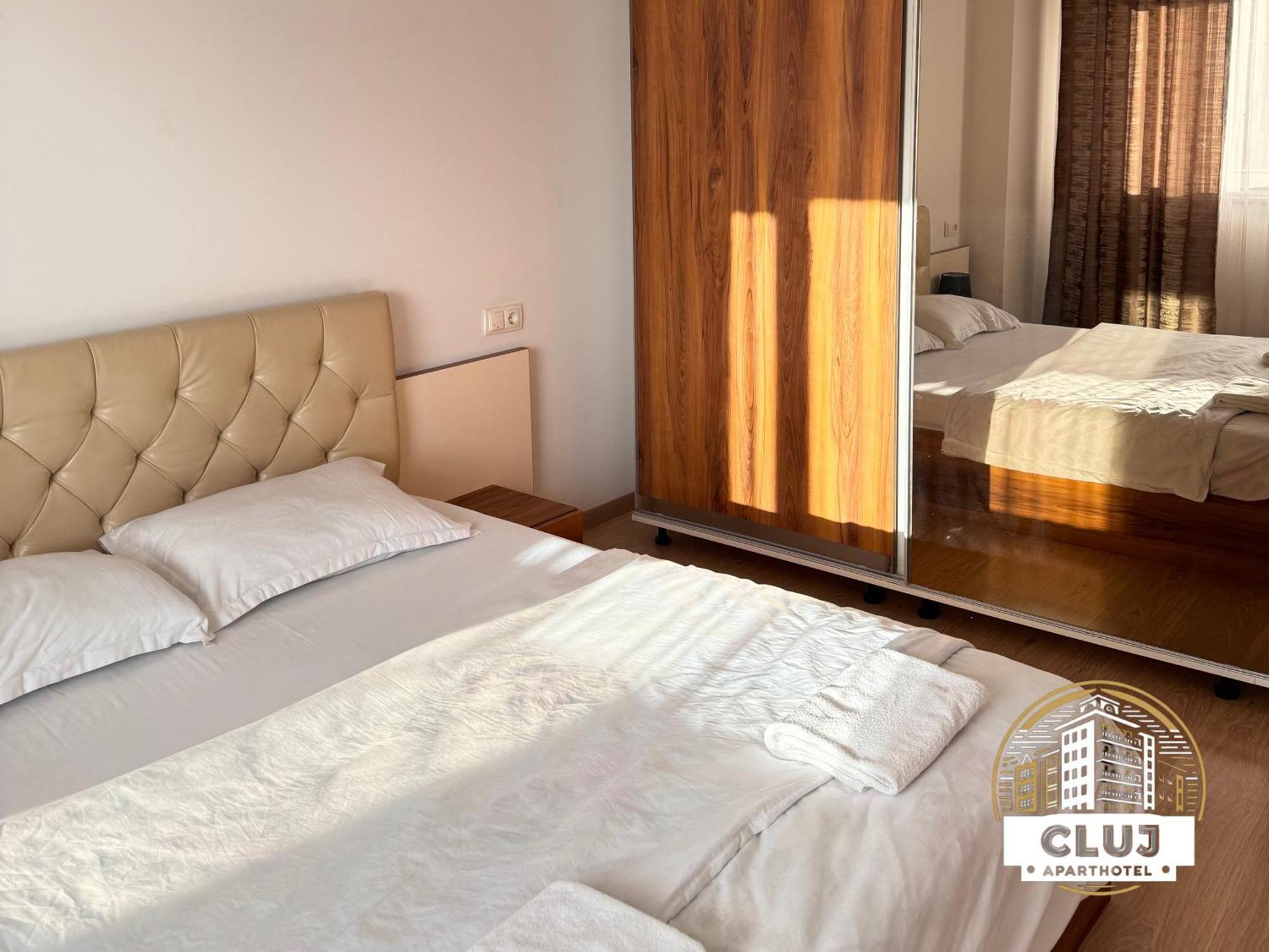 Cluj Aparthotel - Viva City - Buitenkant foto